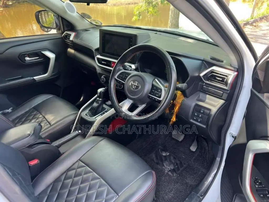 Toyota Raize 2019 SUV (Used)