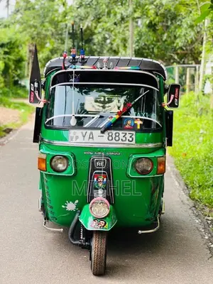 Bajaj 4 stroke 2010 Three Wheel (Used)