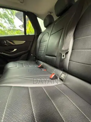 Mercedes-Benz GLC2504MATIC 2018 SUV (Used)