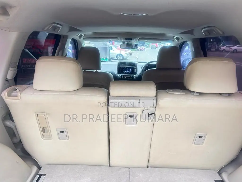 Toyota Land Cruiser Prado 150 2011 SUV (Used)