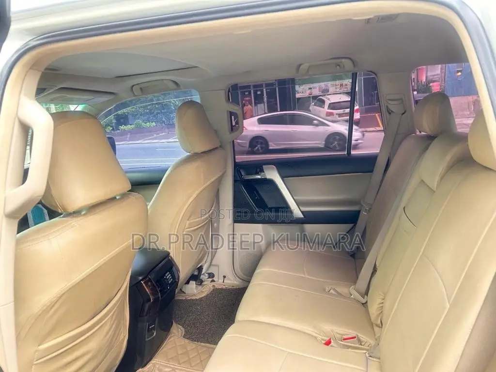 Toyota Land Cruiser Prado 150 2011 SUV (Used)