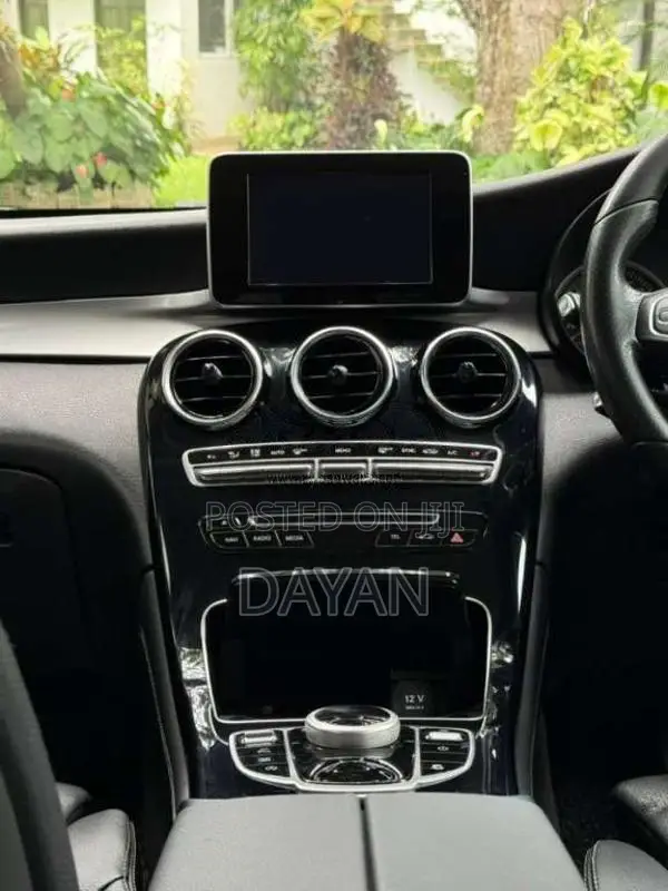 Mercedes-Benz GLC2504MATIC 2018 SUV (Used)