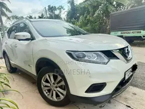 Nissan X-trail 2015 SUV (Used)