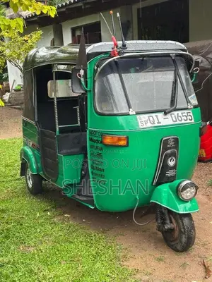 Bajaj 2 Stroke 2006 Three Wheel (Used)