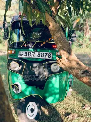 Bajaj 4 Stroke 2018 Three Wheel (Used)