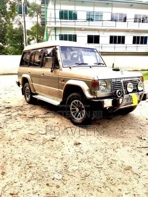 Mitsubishi Pajero 1987 SUV (Used)