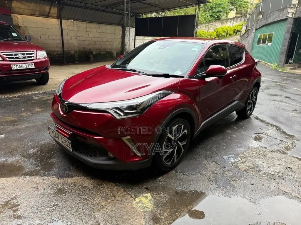 Toyota CHR 2017 SUV (Used)