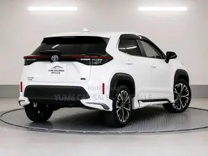 Toyota Yaris Cross 2025 SUV Brand New