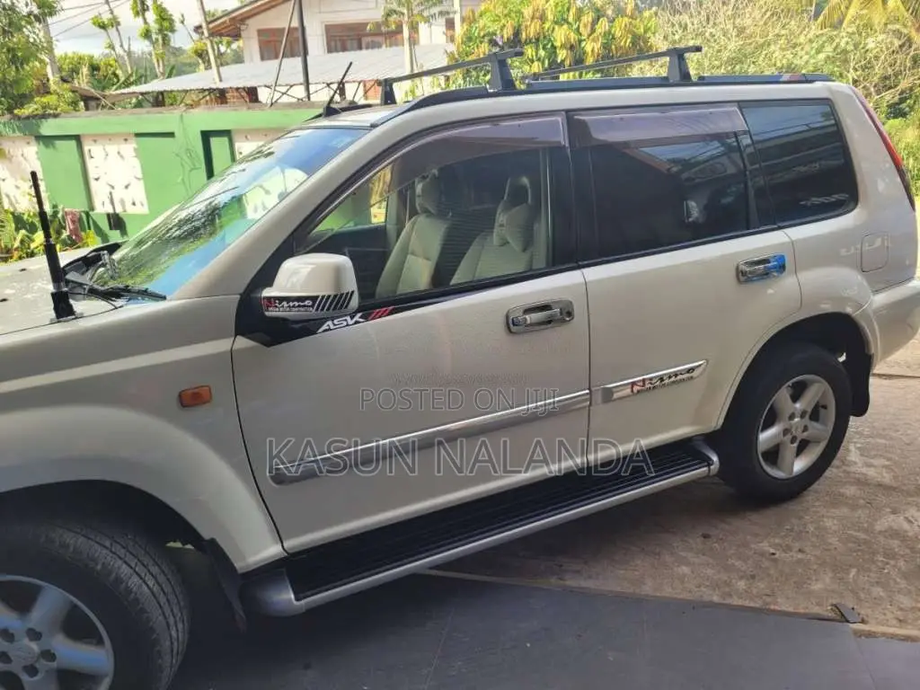 Nissan X-Trail 2001 SUV (Used)