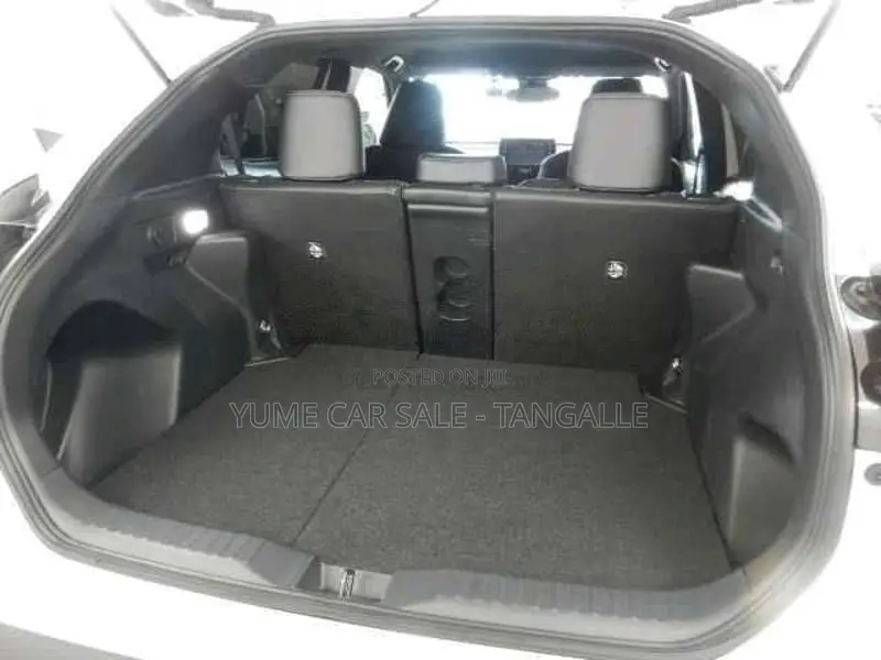 Toyota Yaris Cross 2025 SUV Brand New