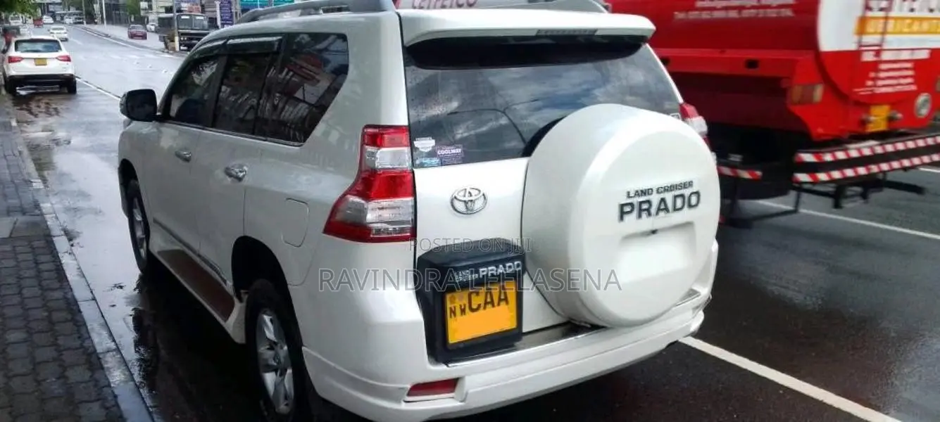 Toyota Prado 2013 SUV (Used)