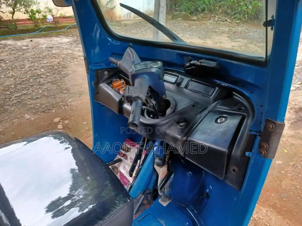 TVS King 2014 Three Wheel (Used)