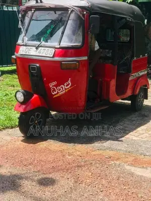 Bajaj RE 2 Stroke 2006 Three Wheel (Used)