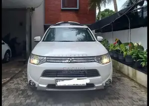 Mitsubishi Outlander 2015 SUV (Used)
