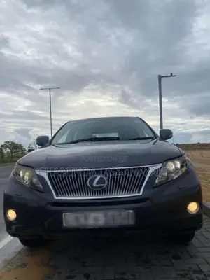 Toyota 450h 2011 SUV (Used)