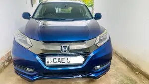 Honda Vezel 2015 SUV (Used)