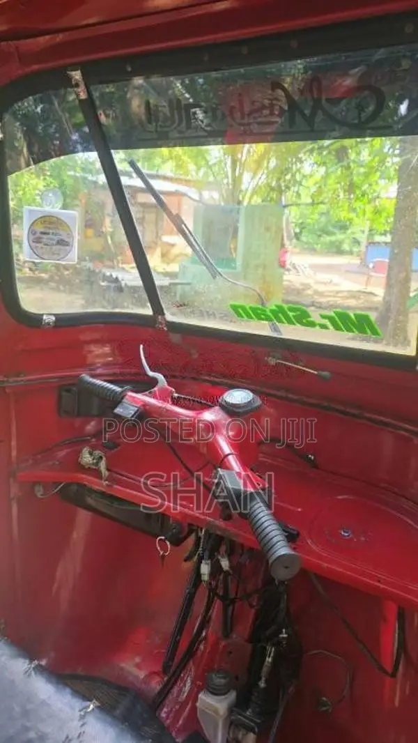 Bajaj 2 stroke 1998 Three Wheel (Used)