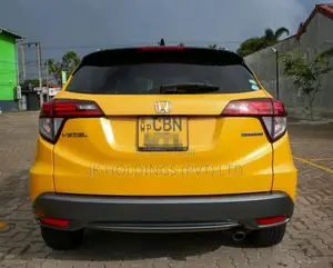 Honda Vezel 2017 SUV (Used)