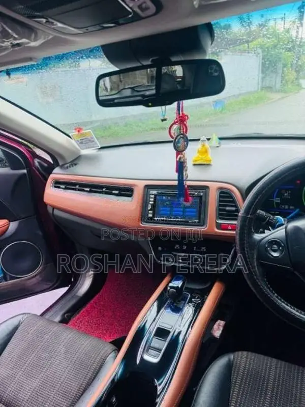 Honda Vezel 2014 SUV (Used)