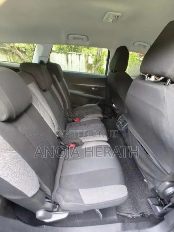 Peugeot 5008 2019 SUV (Used)