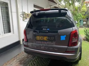 Micro Rexton 2015 SUV (Used)