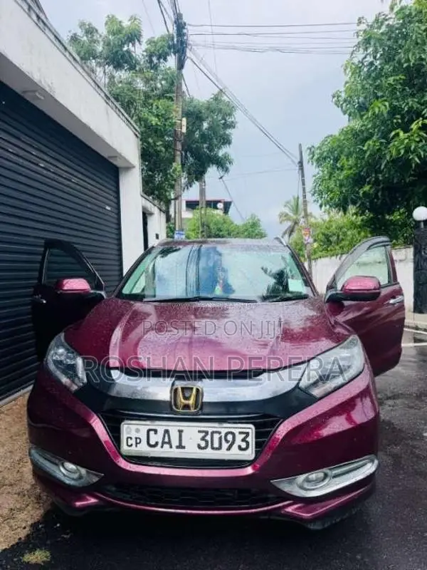 Honda Vezel 2014 SUV (Used)