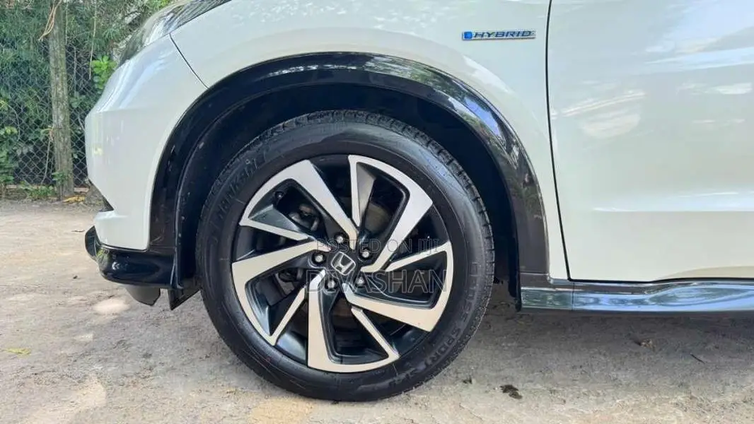 Honda Vezel RS Led 2018 SUV (Used)