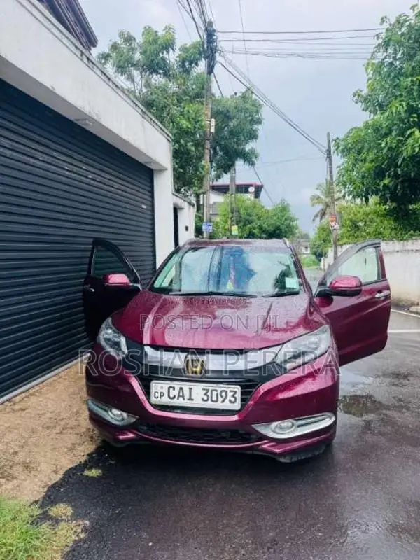 Honda Vezel 2014 SUV (Used)