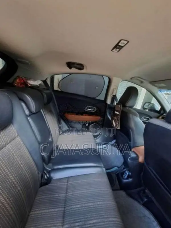 Honda Vezel 2014 SUV (Used)