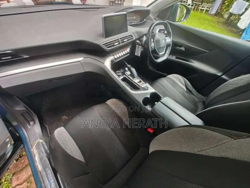 Peugeot 5008 2019 SUV (Used)