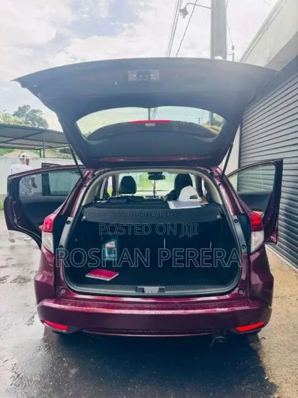 Honda Vezel 2014 SUV (Used)