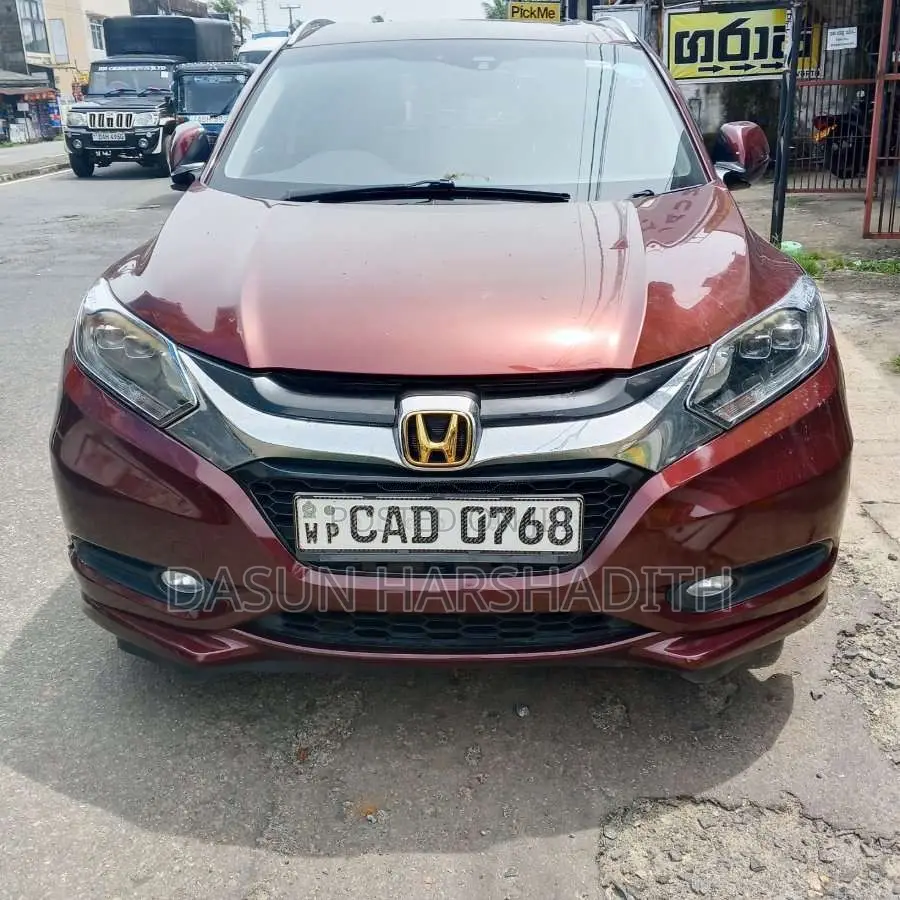 Honda Vezel 2014 SUV (Used)