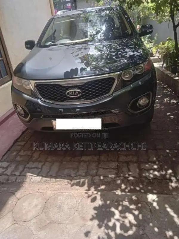 Kia Sorento 2011 SUV (Used)