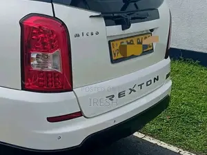 Micro REXTON 2015 SUV (Used)