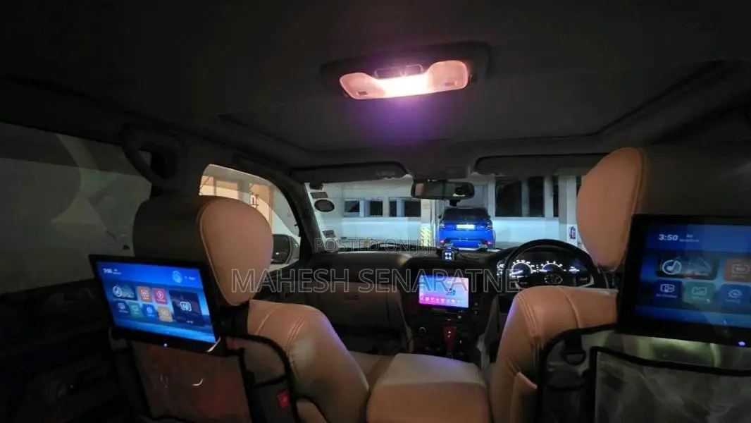 Toyota Land Cruiser V8 2000 SUV (Used)