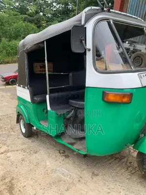 Bajaj 2 Stroke 2001 Three Wheel (Used)