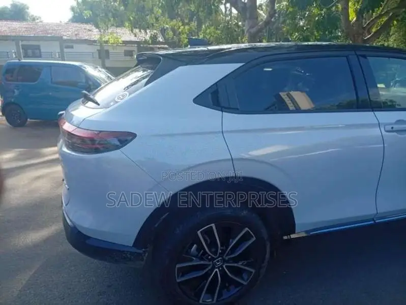 Honda Vezel Z Play 2026 SUV Unregistered (Recondition)