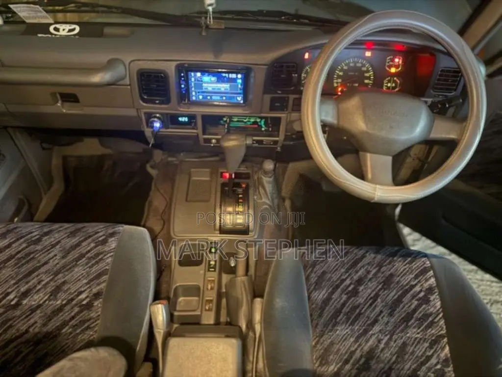 Toyota Land Cruiser Box Prado 1995 SUV (Used)