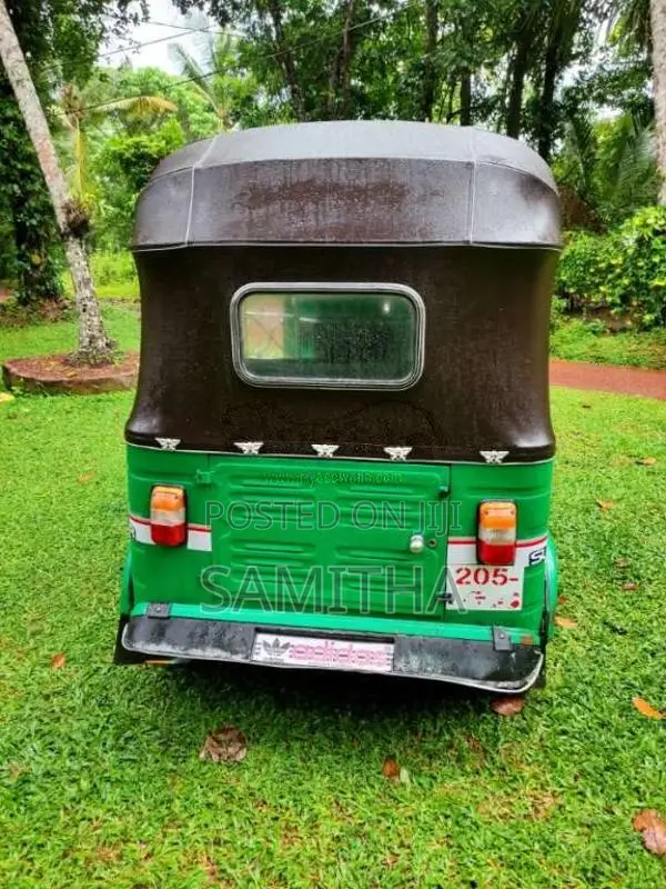 Bajaj 2 Stroke 1999 Three Wheel (Used)