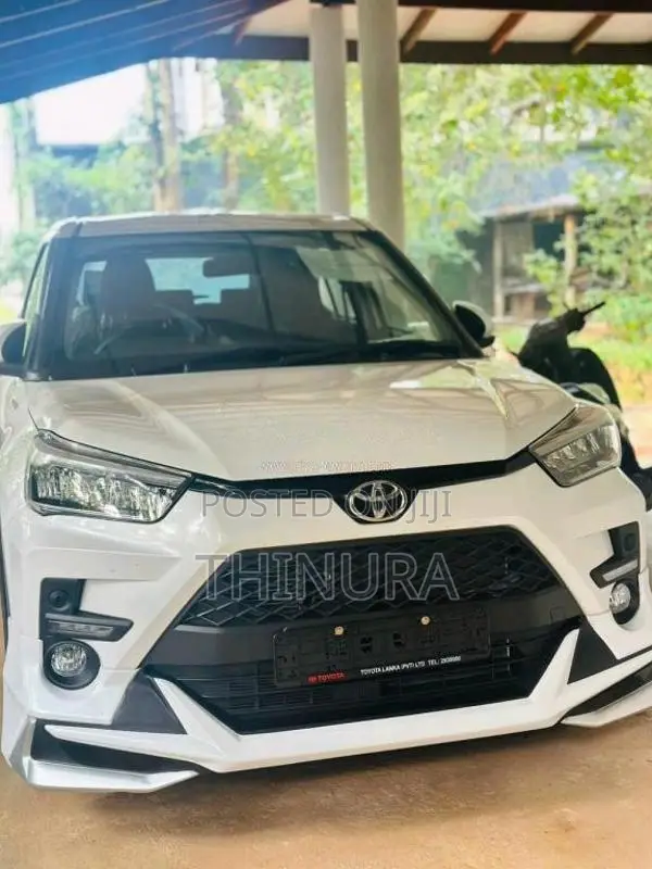 Toyota Raize 2025 SUV (Used)