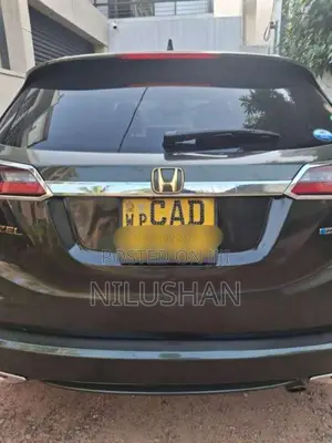 Honda Vezel 2014 SUV (Used)