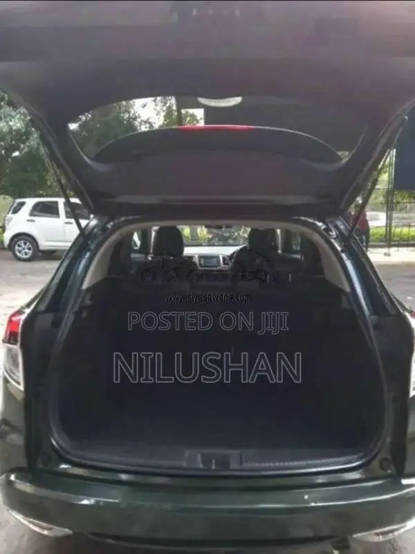 Honda Vezel 2014 SUV (Used)