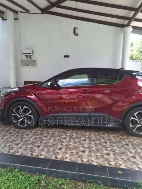 Toyota CHR NGX10 2018 SUV (Used)