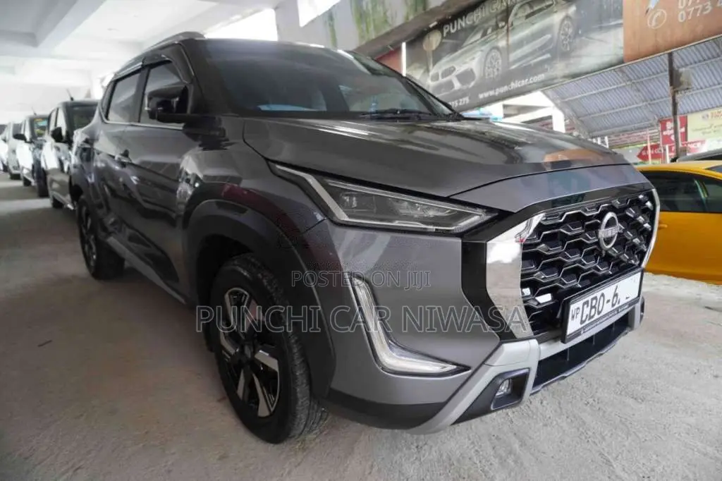 Nissan MAGNITE 2025 SUV (Used)