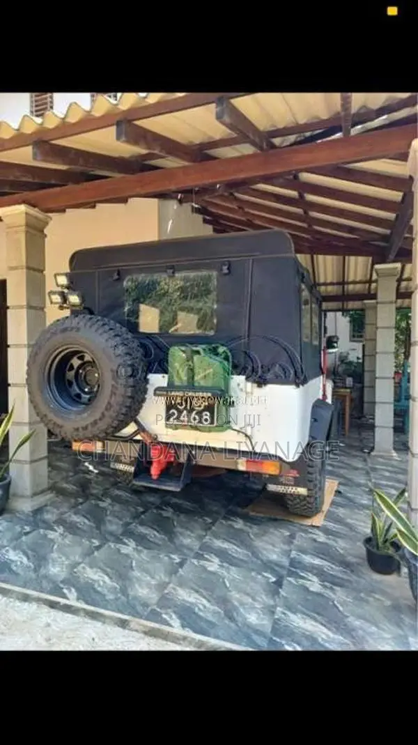 Toyota FJ40 1972 SUV (Used)