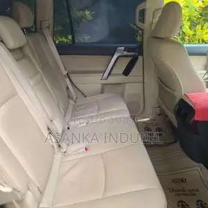 Toyota Land Cruiser 2015 SUV (Used)