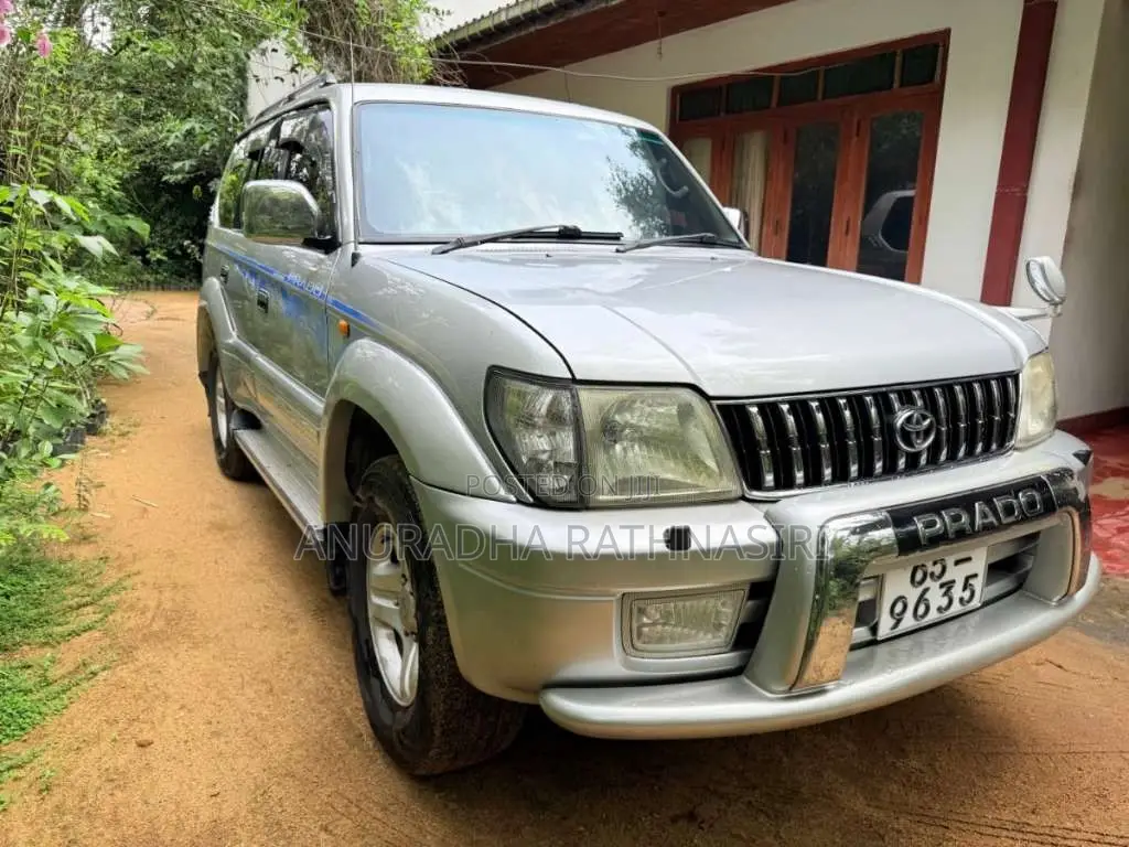 Toyota Land Cruiser Prado J95 2000 SUV (Used)