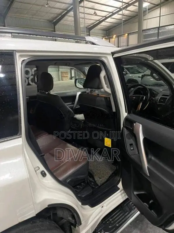 Toyota Land Cruiser G Frontier 2017 SUV (Used)
