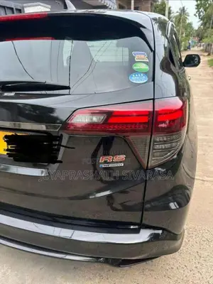 Honda Vezel 2018 SUV (Used)