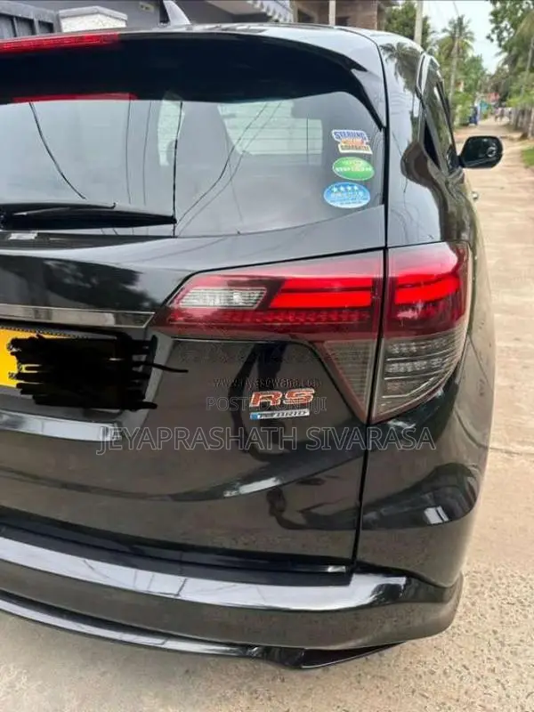 Honda Vezel 2018 SUV (Used)